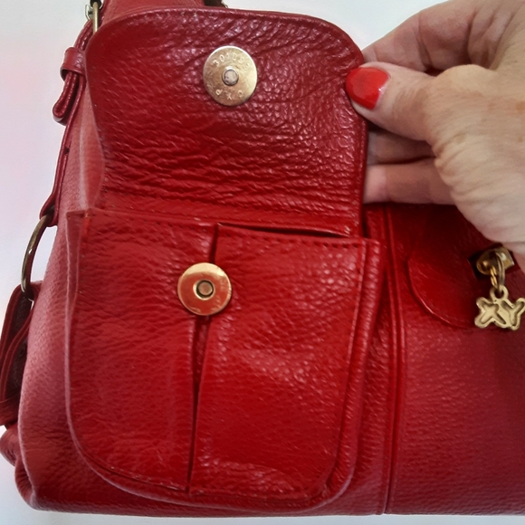 Imported Red Pebbled Leather Shoulder Bag by "XY Paris" - Picture 4 of 13